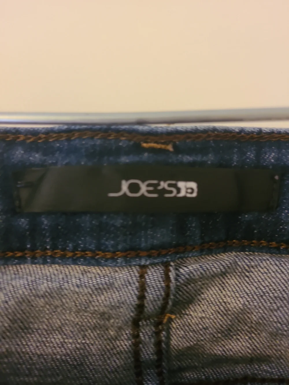 Joe’s Jeans Canna Bermuda Shorts Dark Wash Denim Stretch Knee Length High Rise